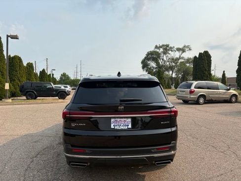Used 2026 Buick Enclave Preferred w/ Power Package AWD/4WD image 4