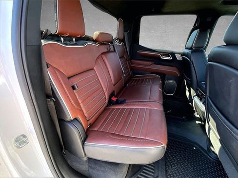 Used 2024 GMC Sierra 1500 Denali Ultimate image 25