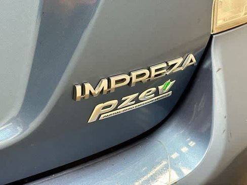 Used 2014 Subaru Impreza 2.0i Premium w/ All-Weather Package w/CVT AWD/4WD image 24