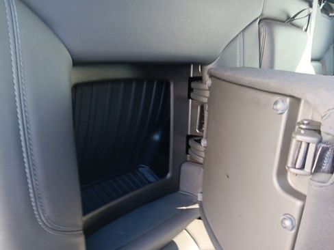 Used 2020 Chevrolet Silverado 3500 LTZ w/ LTZ Plus Package image 27