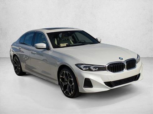 Used 2026 BMW 330i xDrive Sedan w/ Convenience Package image 7