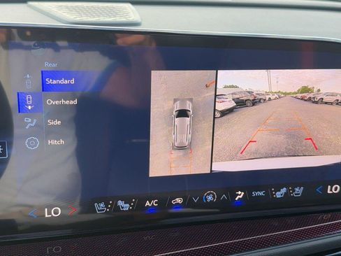 New 2027 Chevrolet Traverse RS w/ LPO, Floor Liner Package FWD image 29