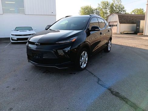 Used 2023 Chevrolet Bolt EUV LT FWD image 10