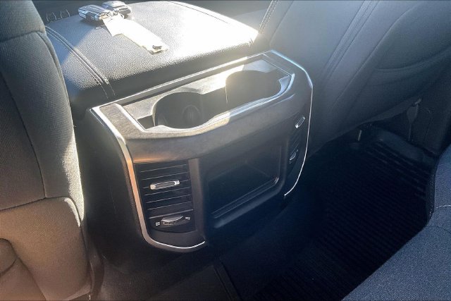Used 2021 RAM 1500 Big Horn AWD/4WD image 11