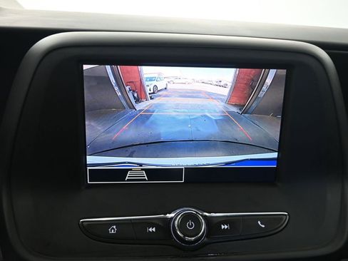Used 2022 Chevrolet Camaro LT image 28