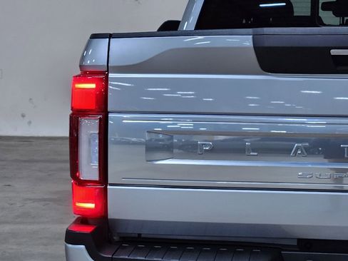 Used 2022 Ford F250 Platinum w/ Tremor Off-Road Package image 20