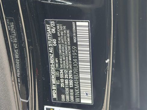 Used 2024 Mercedes-Benz GLC 300 4MATIC image 16