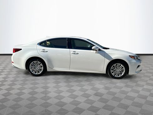Used 2017 Lexus ES 350 image 8