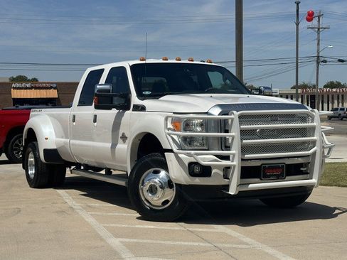 Used 2016 Ford F350 Platinum AWD/4WD image 4