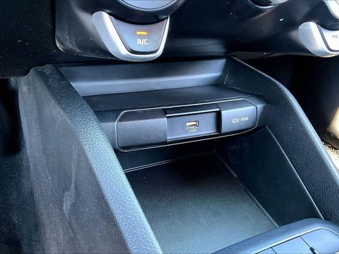 Used 2023 Kia Rio S FWD image 16