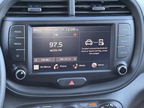 Used 2024 Kia Soul LX w/ Option Group 015 image 15