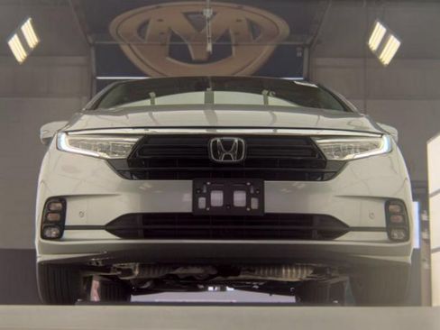 Used 2023 Honda Odyssey Touring image 4