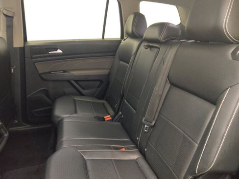 Used 2021 Volkswagen Atlas SEL FWD image 18