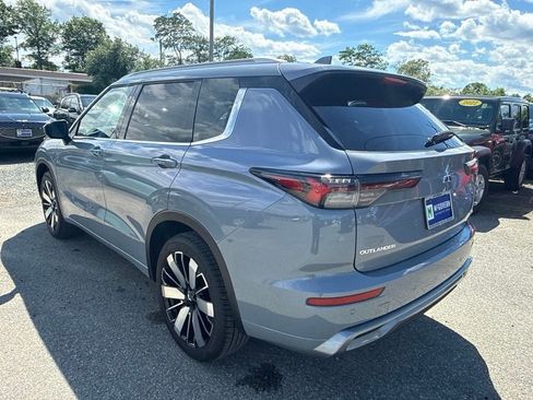 Used 2026 Mitsubishi Outlander AWD image 7