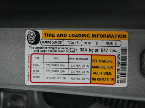 Certified 2024 Ford Escape ST-Line w/ Tech Pack #1 AWD/4WD image 28
