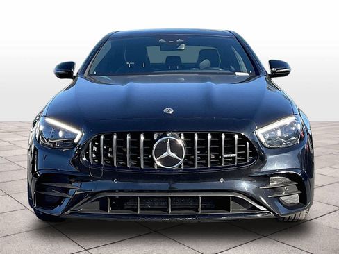 Used 2022 Mercedes-Benz E 53 AMG 4MATIC Sedan image 3