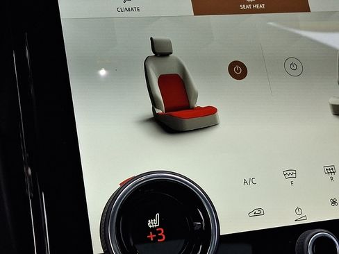 Used 2022 Land Rover Range Rover Evoque R-Dynamic S image 23