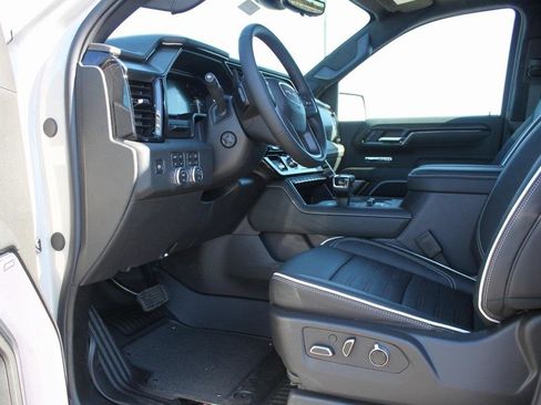 New 2026 GMC Sierra 1500 AT4X image 13