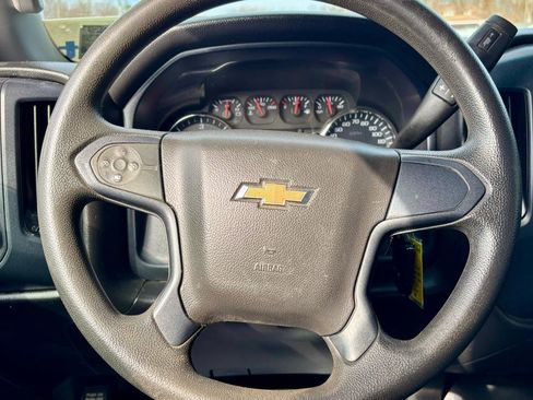 Used 2019 Chevrolet Silverado 2500 W/T w/ WT Convenience Package image 20