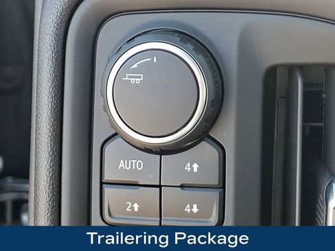 Used 2023 Chevrolet Silverado 1500 Custom Trail Boss w/ LPO, Dark Essentials Package AWD/4WD image 7