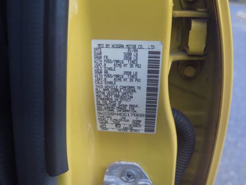 Used 2004 Nissan Xterra XE image 24