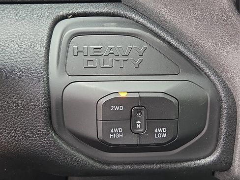 New 2026 RAM 2500 Tradesman AWD/4WD image 17