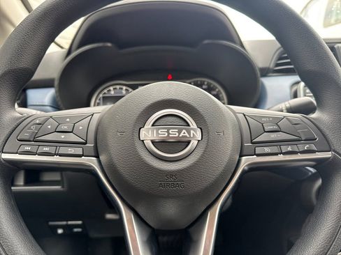 New 2025 Nissan Versa SV w/ Trunk Package image 21