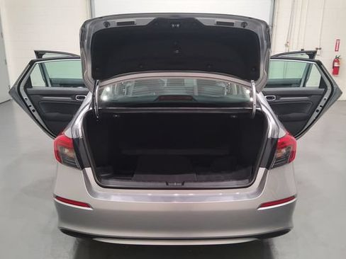 Used 2023 Honda Civic EX image 13