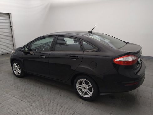 Used 2019 Ford Fiesta SE FWD image 3
