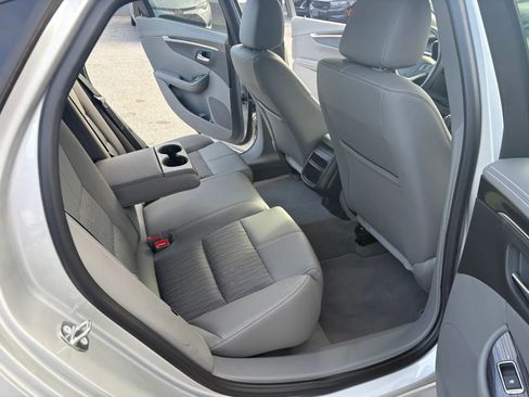 Used 2018 Chevrolet Impala LS FWD image 22
