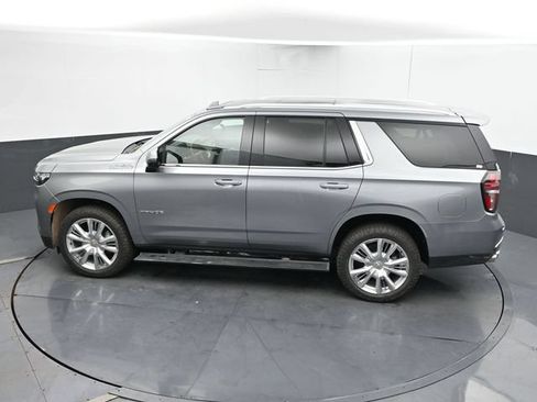 Used 2023 Chevrolet Tahoe High Country w/ Premium Package 2 AWD/4WD image 19