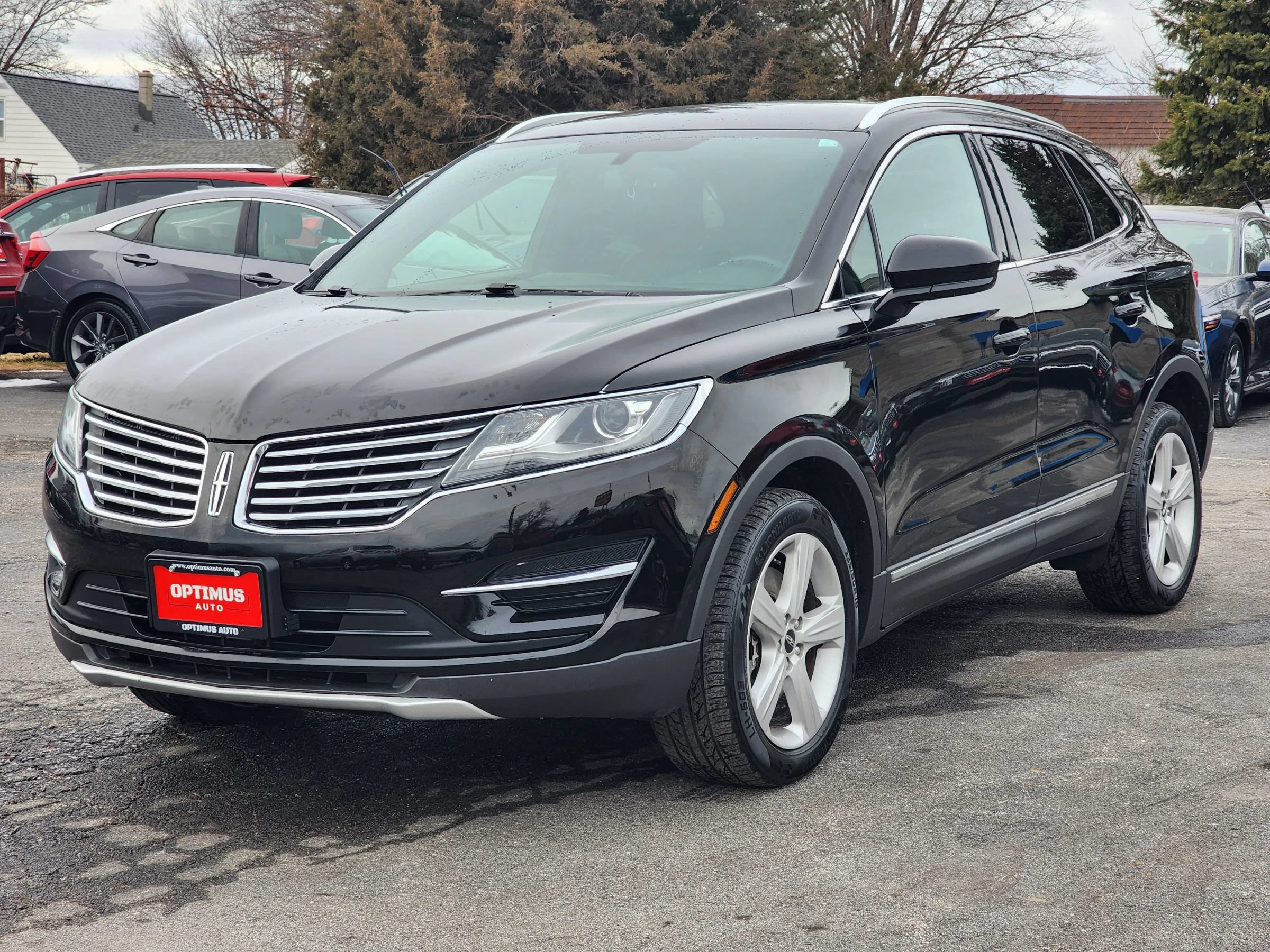 Used 2017 Lincoln MKC Premiere AWD/4WD image 3