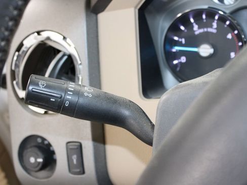 Used 2011 Ford F450 Lariat w/ Lariat Ultimate Pkg image 24