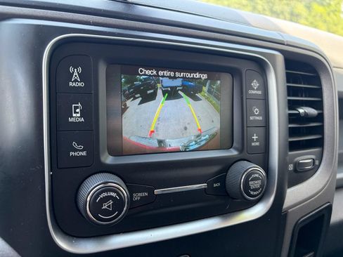 Used 2016 RAM 2500 Tradesman w/ Chrome Appearance Group AWD/4WD image 31