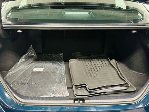 Certified 2020 Toyota Camry LE w/ Carpet Mat Package image 27