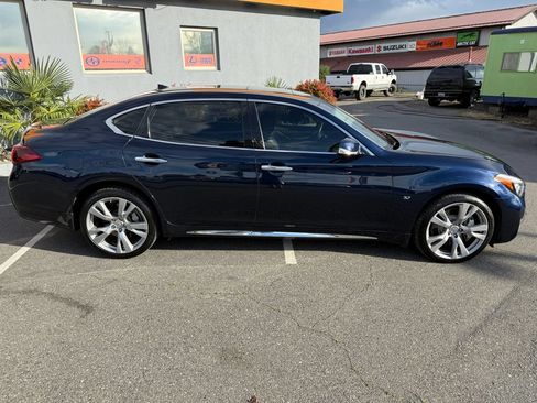 Used 2016 INFINITI Q70 L 3.7 w/ Deluxe Touring Package AWD/4WD image 8