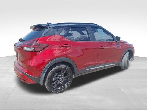 Certified 2022 Nissan Kicks SR w/ Premium Package FWD image 7