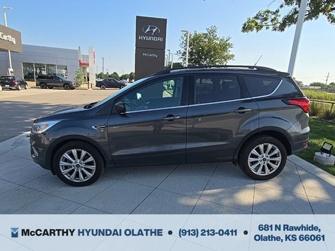 Used 2019 Ford Escape SEL AWD/4WD image 11