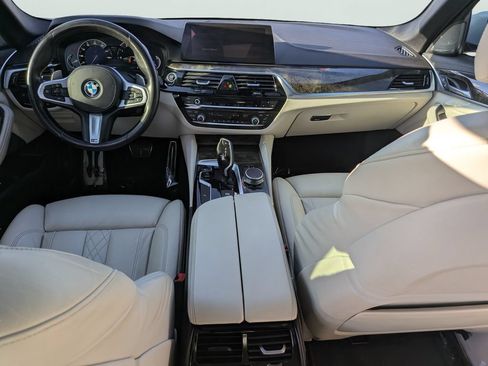 Used 2018 BMW 540i RWD image 12