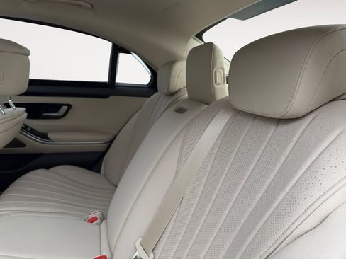 Used 2022 Mercedes-Benz S 500 4MATIC image 30