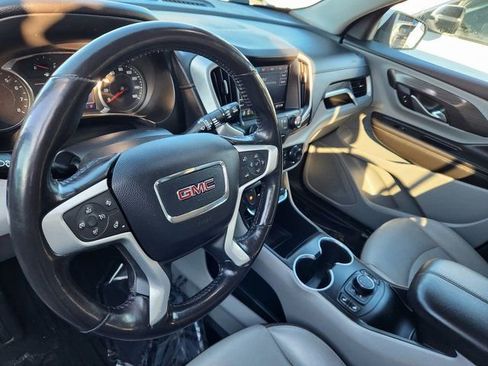 Used 2020 GMC Terrain SLT w/ Preferred Package image 10