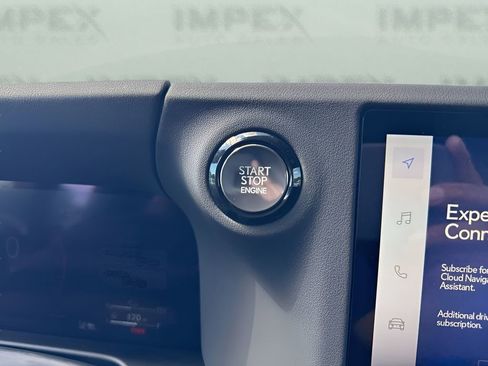 Used 2024 Lexus GX 550 AWD/4WD image 23