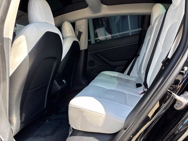 Used 2022 Tesla Model 3 Performance AWD/4WD image 25