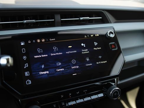 New 2027 Chevrolet Bolt LT FWD image 17