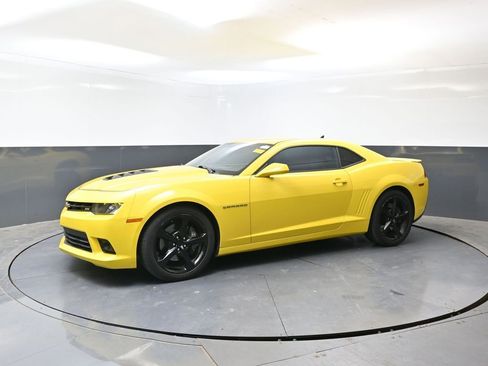 Used 2015 Chevrolet Camaro SS RWD image 5