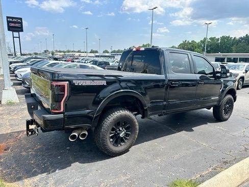 Used 2022 Ford F350 Lariat w/ Tremor Off-Road Package AWD/4WD image 21