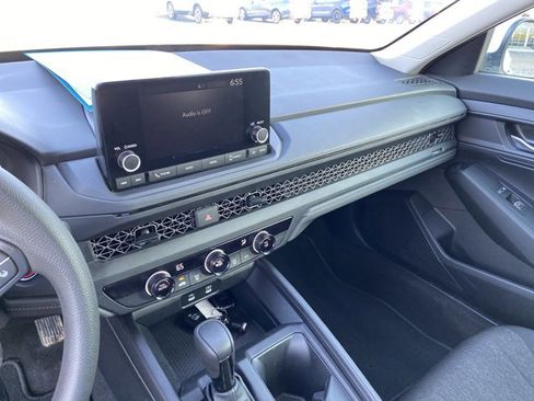Used 2025 Honda Accord LX image 23