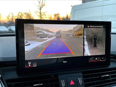 Used 2025 Audi Q5 2.0T Premium Plus w/ Premium Plus Package image 14