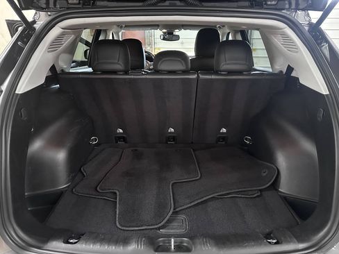 Used 2021 Jeep Compass Limited w/ Trailer Tow Group AWD/4WD image 6