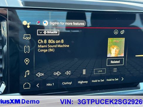 Used 2025 GMC Sierra 1500 Elevation image 28